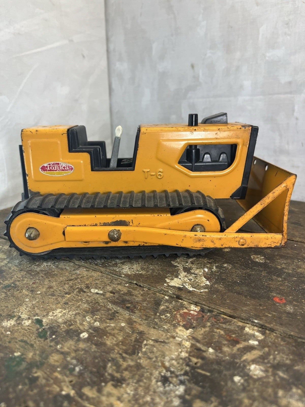 Vintage Collectible Mancave Tonka T-6 1970s Bulldozer