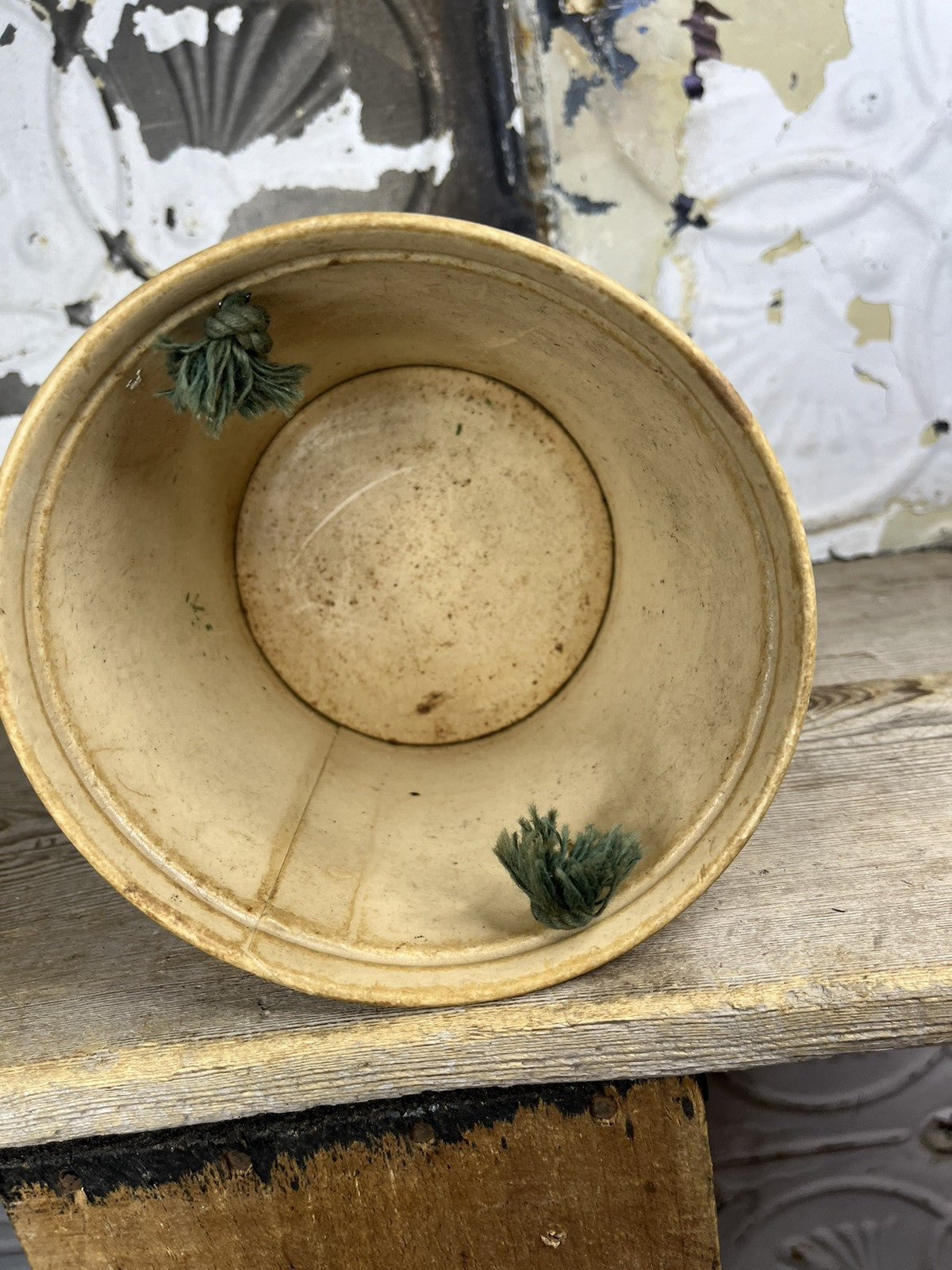 Vintage Waxed Cardboard Wolverine Supply Child’s Bucket Collectible 