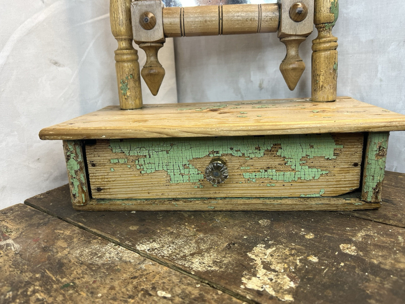 Primitive Antique Distressed Green Vanity Farm Home Decor