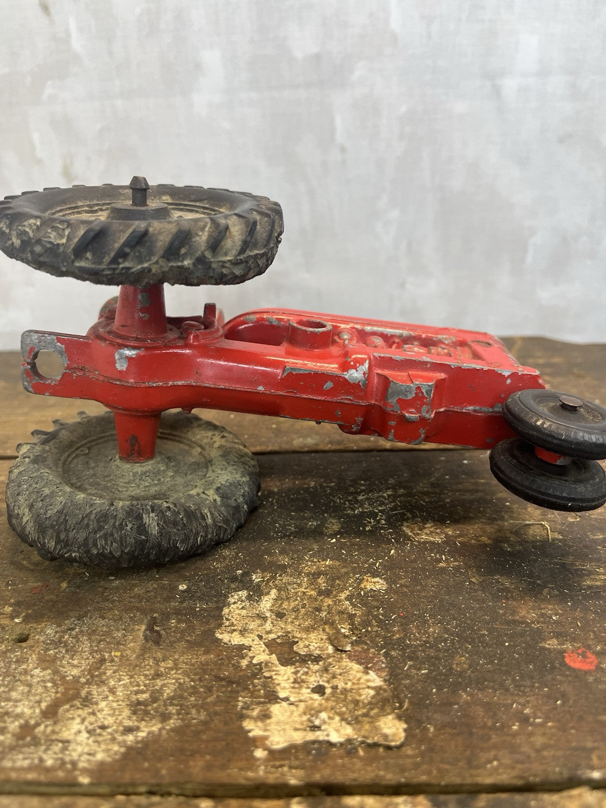 Vintage Collectible Child’s Toy Tractor W/Rubber Tires