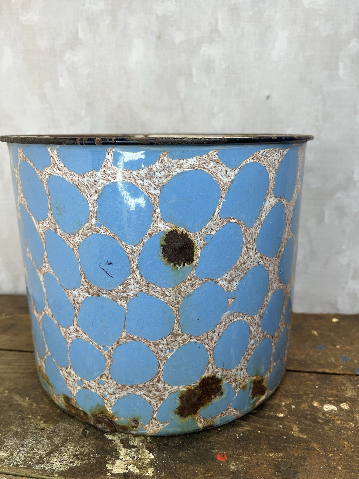 Vintage Collectible Very Rare Enamel Pot W/Patina