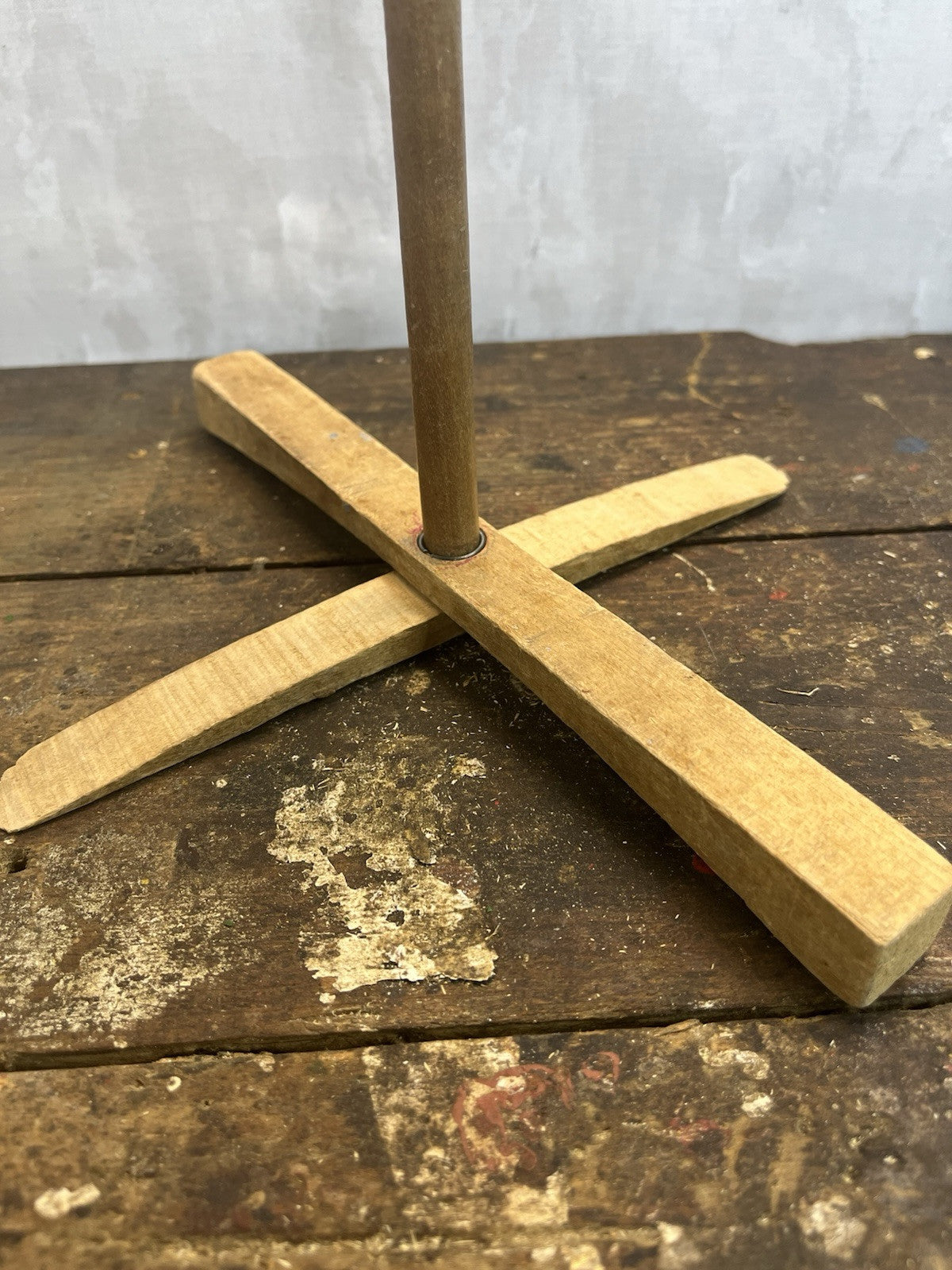 Vintage Collectible Doll Hand Washer Ringer And Collapsible Clothesline