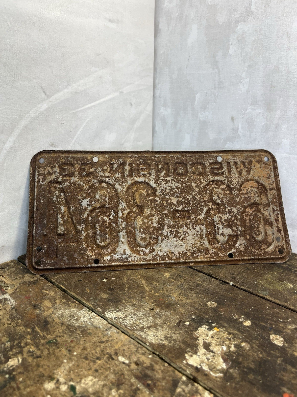 Vintage Collectible Mancave Wisconsin 1933 Pair Of  Vehicle Plates #1230